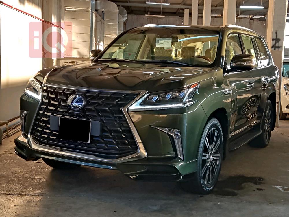 Lexus LX